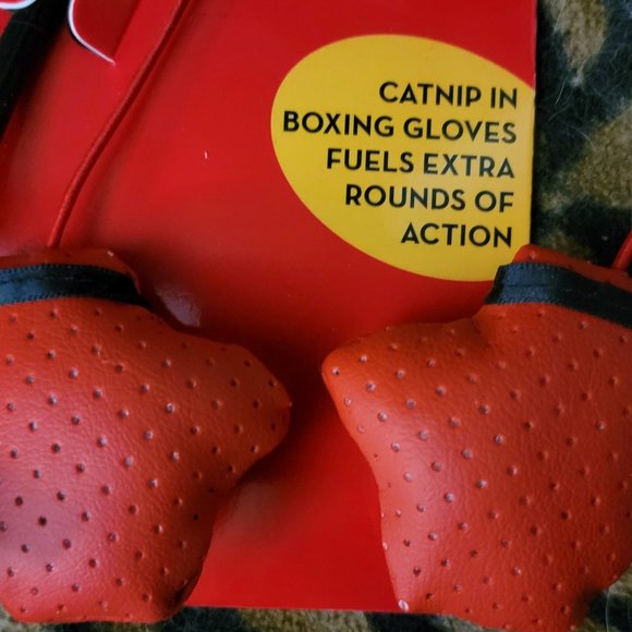 Kong Cat Window Punching Bag w/ Catnip .. New! - Picture 5 of 5